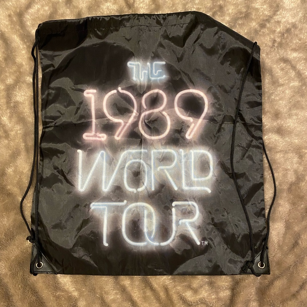 Taylor Swift 1989 World Tour Neon Sign Drawstring Bag
